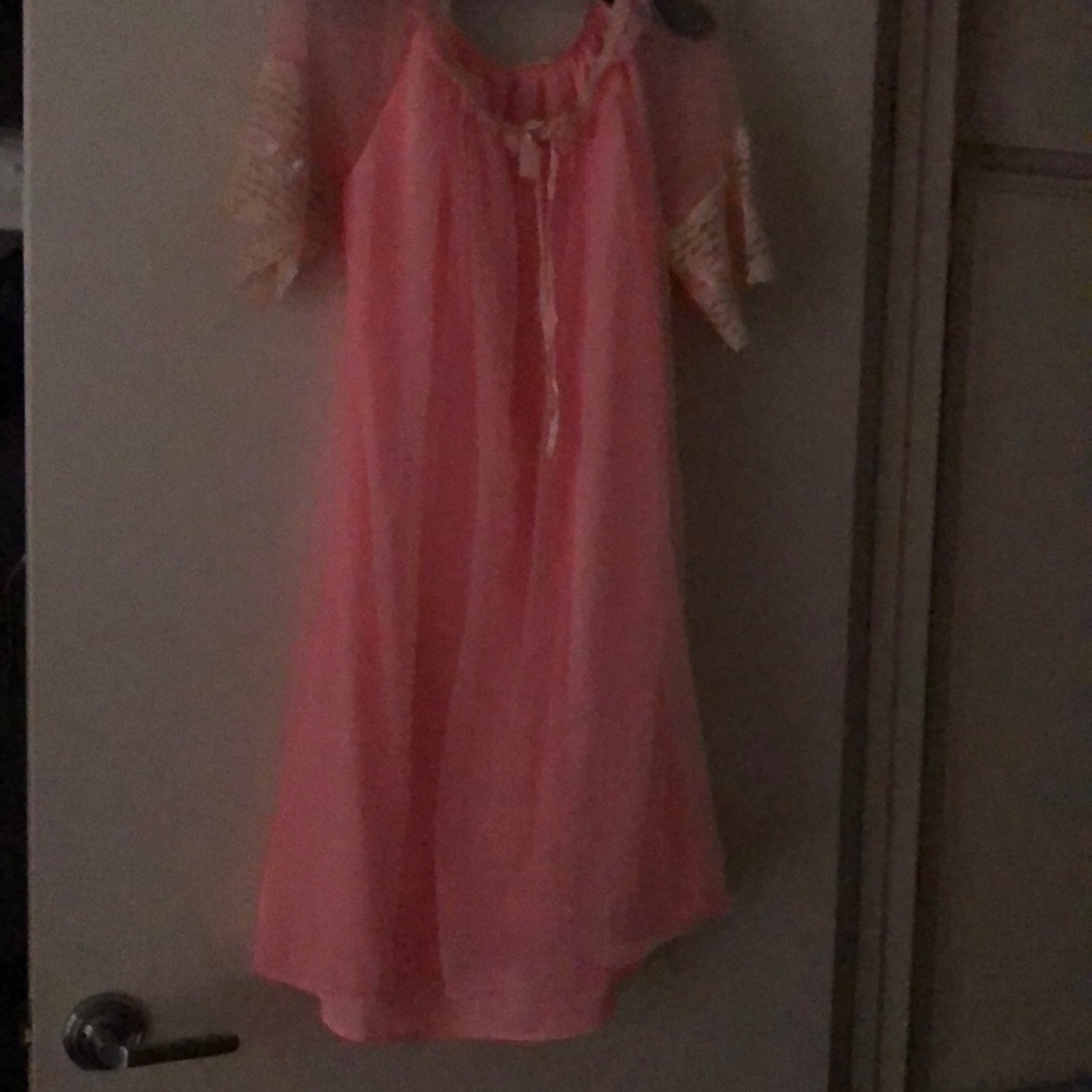 Night gown